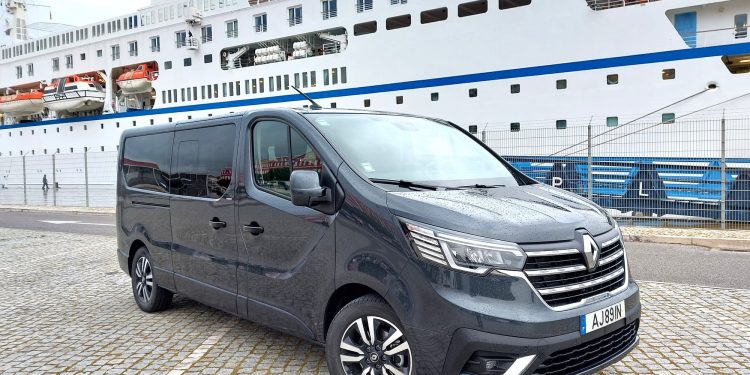 Renault Trafic Spaceclass – lounge executivo para todas as viagens