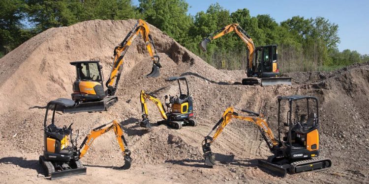 CASE: nova gama de miniescavadoras incluí modelos elétricos