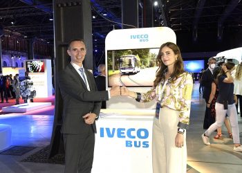 IVECO BUS e VIA unidas no transporte on-demand