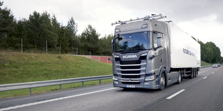 Scania e HAVI testam camiões autónomos em estrada