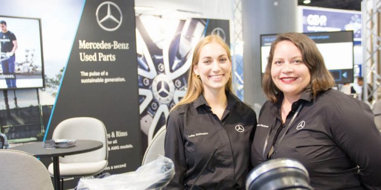 Mercedes-Benz desmonta 4.000 veículos em fim de vida