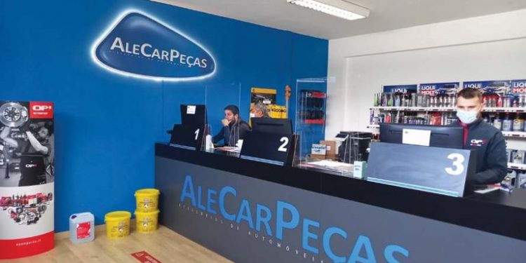 Alecarpeças adquirida pelo Fundo Crest II