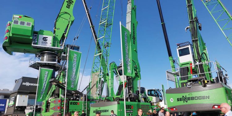 Sennebogen enfatizou hibridização e demolição