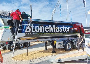 Fliegl inova nos basculantes