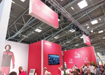 Mewa com aluguer de roupa de trabalho