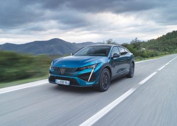 Peugeot 408 – um fastback dinâmico em todos os aspetos