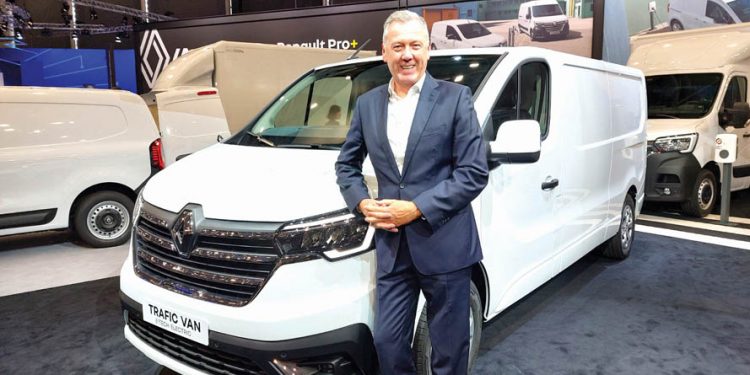 Renault com gama completa de furgões 100% elétricos