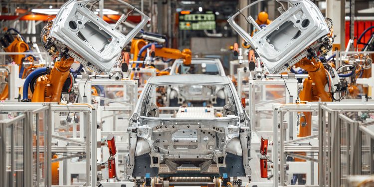 Exportações de componentes automóveis estão a subir