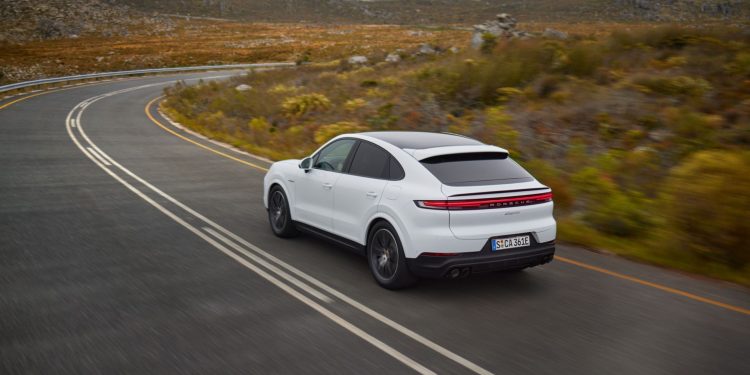 Novo Porsche Cayenne com alterações profundas