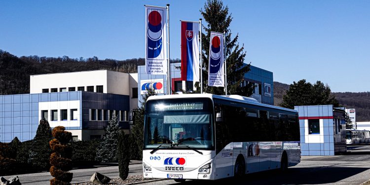 IVECO BUS fornece 100 novas unidades CROSSWAY à Empresa de Transportes da Eslováquia