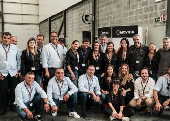 Moviter celebra 30 anos de Hitachi