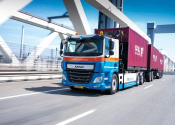 Vlot Logistics primeira empresa a adicionar um EcoCombi totalmente elétrico à sua frota 