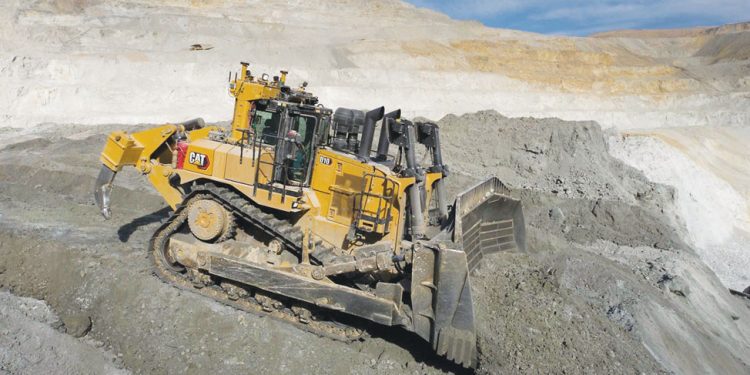 Caterpillar com novos tratores de rastos 