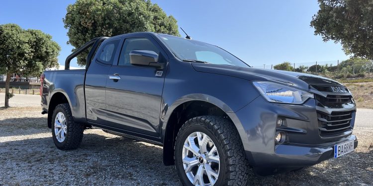 Isuzu D-MAX reforçada com edição especial “Kachi”