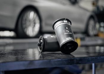 Molas pneumáticas da Sachs da ZF Aftermarket simplificam a montagem em oficinas mecânicas