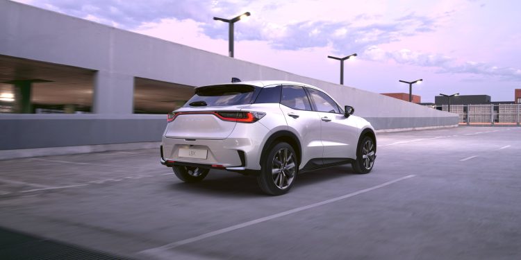 Novo Lexus LBX desenhado com foco nas preferências europeias