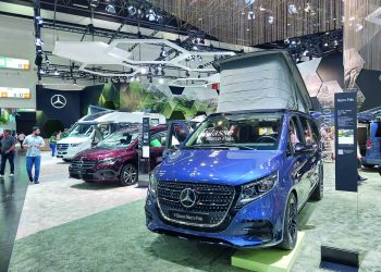 Mercedes-Benz destacou o Classe-V Marco Polo