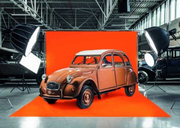 Citroën celebra o 75º aniversário do 2 CV