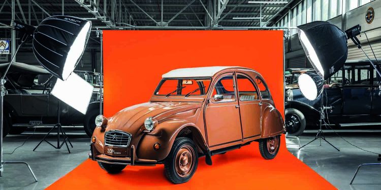 Citroën celebra o 75º aniversário do 2 CV