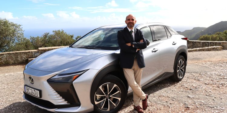 Lexus RZ 450e – a versão elétrica do luxo contemporâneo