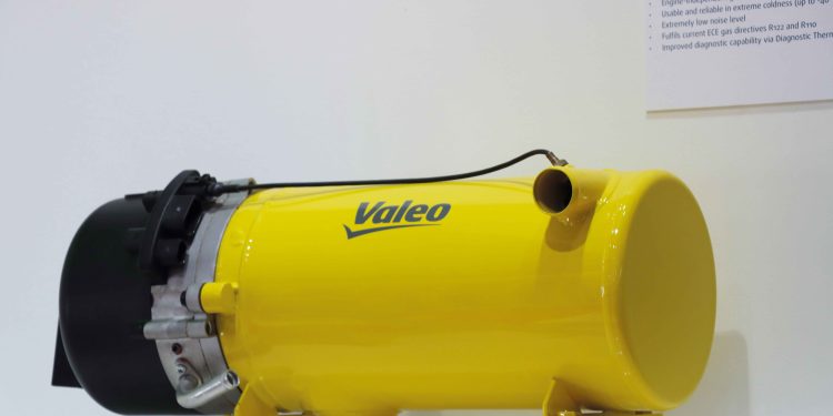 Valeo destacou ar condicionado elétrico