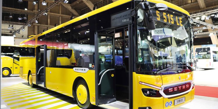 Novos autocarros suburbanos Setra MultiClass 500 LE