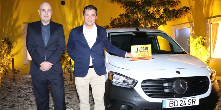 Mercedes-Benz eCitan vence Prémio Furgão do Ano 2024 em Portugal