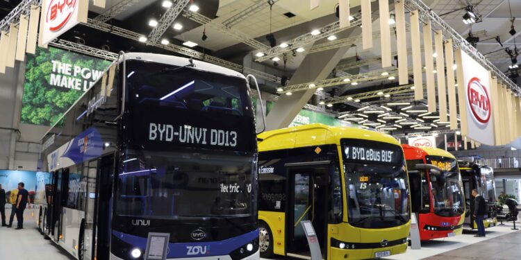BYD apresentou mais duas inovações em autocarros elétricos