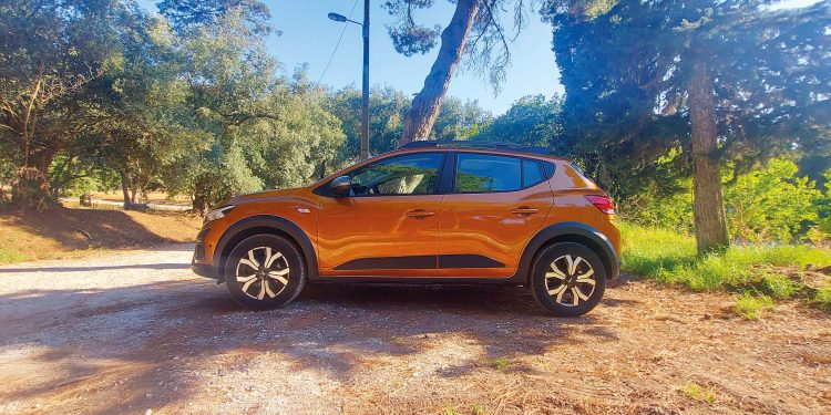 Dacia Sandero: pequeno, robusto e… ágil. Tem dúvidas?