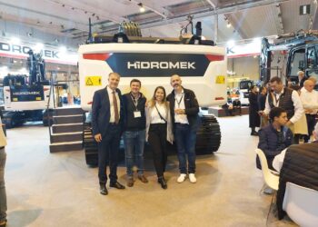 Hidromek realça retroescavadora da Série K4 