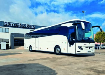 Ovnitur fortalece parceria com a Daimler Buses