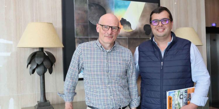 Schmitz-Cargobull: pioneira na integração de sistemas