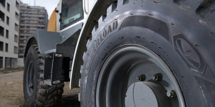 Yokohama adquire área de pneus OTR à Goodyear