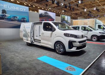 Stellantis – conceito Pro One e furgões transformados