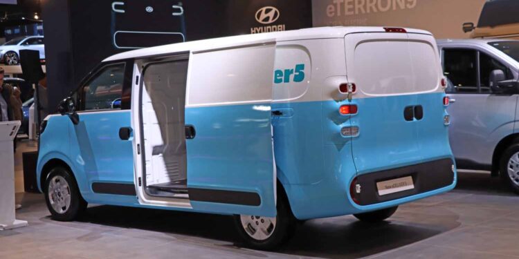 Maxus amplia gama de comerciais ligeiros