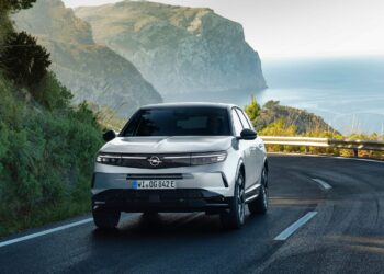 Opel Grandland amplia diversidade de motorizações