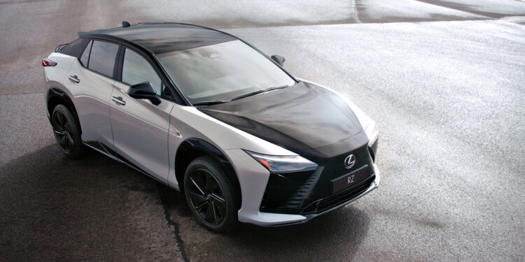 LEXUS RZ: previsto para o final de 2025