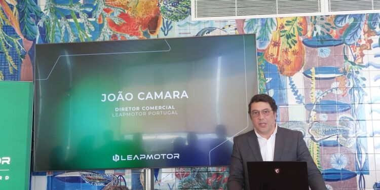 Leapmotor chega a Portugal com dois modelos urbanos