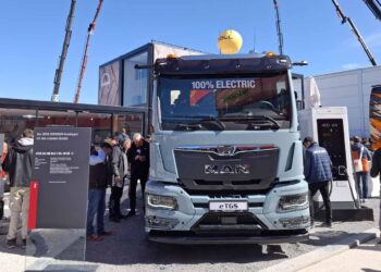 MAN – modelos elétricos e convencionais para construção