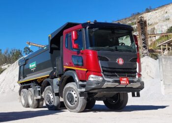 Tatra Phoenix – a alternativa aos dumpers agora em Portugal