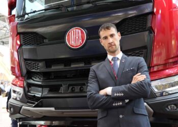 Tatra Trucks – modelo Phoenix com foco na construção