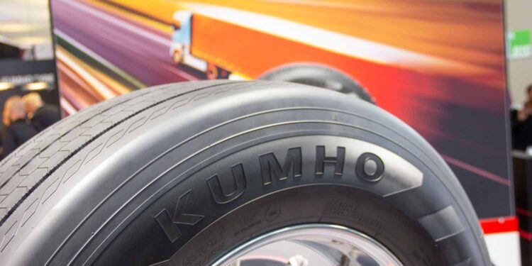 Kumho – nova geração de pneus para veículos pesados