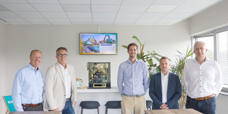 Kobelco celebra os 40 anos na Bélgica