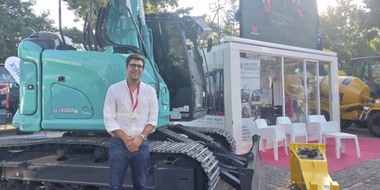 Kobelco expande operações com maior presença local