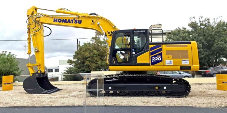 Cimertex revela nova escavadora Komatsu em Portugal