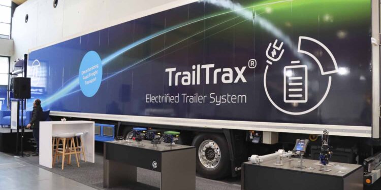 ZF apresenta evoluções para os construtores de semirreboques