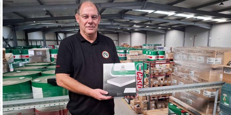 Travocar reforça stock de filtros Castrol