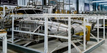 Quando a indústria abranda, a Tuksedo Studio acelera