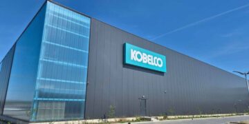 KOBELCO inaugura sede e centro tecnológico em Lelystad