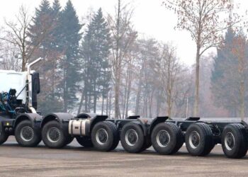 TATRA – modelo Phoenix Euro 6 com configuração 16×16